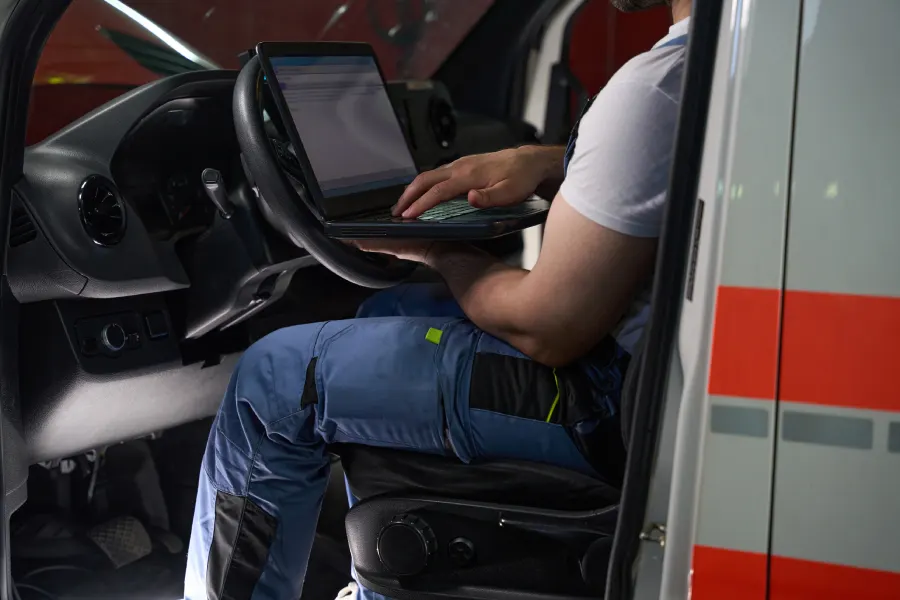 How Computer Diagnostics Reduce Unexpected Truck Breakdowns Kerrville, TX